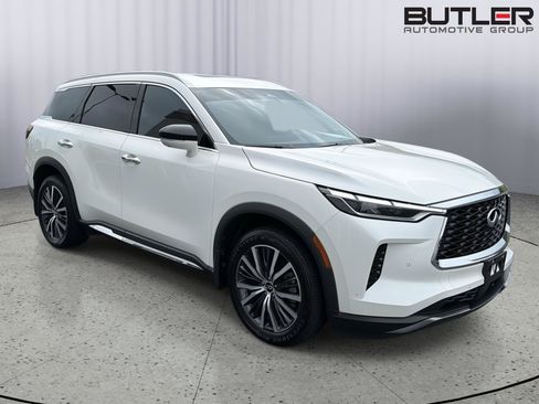 Used 2023 INFINITI QX60 Sensory w/ Cargo Package AWD/4WD image 8