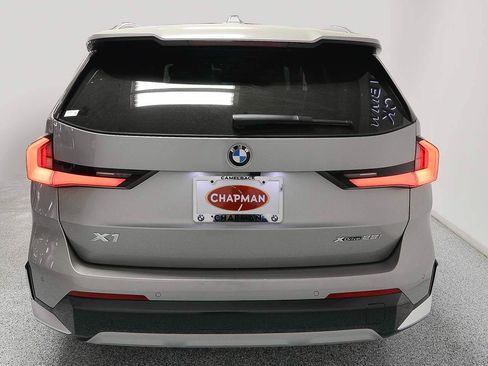 Used 2026 BMW X1 xDrive28i w/ Technology Package AWD/4WD image 4