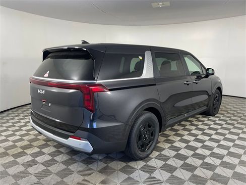 New 2026 Kia Carnival LX image 6