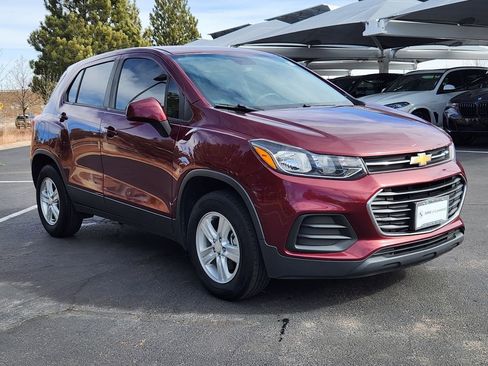 Used 2017 Chevrolet Trax LS image 4