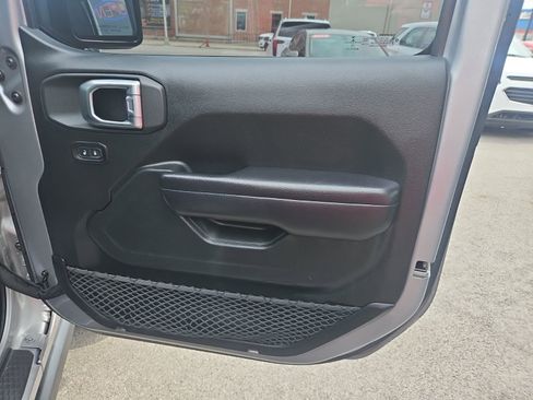 Used 2018 Jeep Wrangler Unlimited Rubicon AWD/4WD image 24
