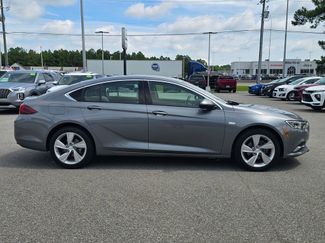Used 2020 Buick Regal Preferred FWD video 2