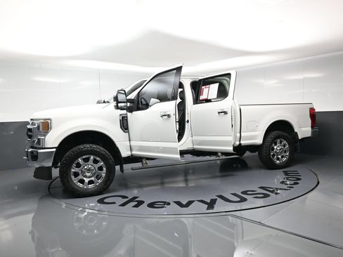Used 2020 Ford F250 Lariat w/ Lariat Ultimate Package AWD/4WD image 22