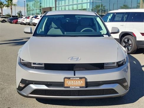New 2026 Hyundai Ioniq 5 SE image 27