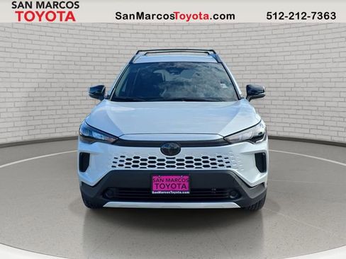 Used 2026 Toyota Corolla Cross SE image 2