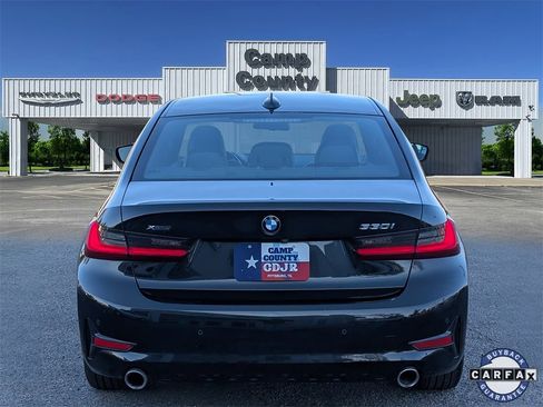 Used 2022 BMW 330i xDrive Sedan image 5