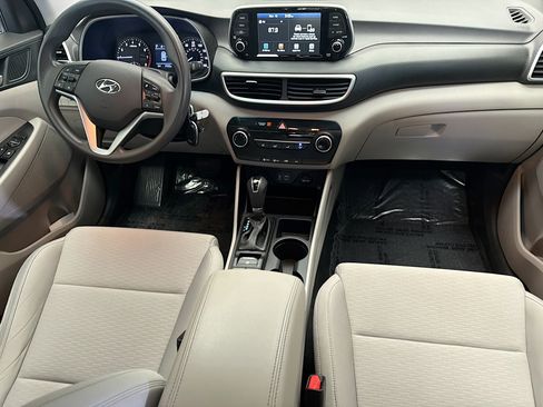 Used 2020 Hyundai Tucson SE image 12
