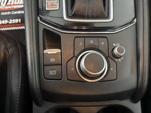 Used 2021 MAZDA CX-5 Touring w/ Touring Preferred SV Package image 19