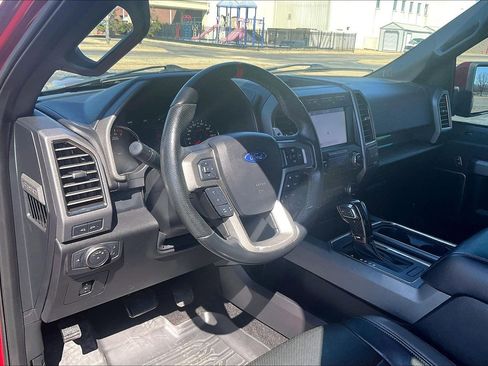 Used 2018 Ford F150 Raptor w/ Equipment Group 802A Luxury image 15