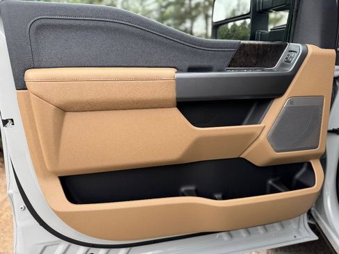 New 2026 Ford F250 Lariat image 16