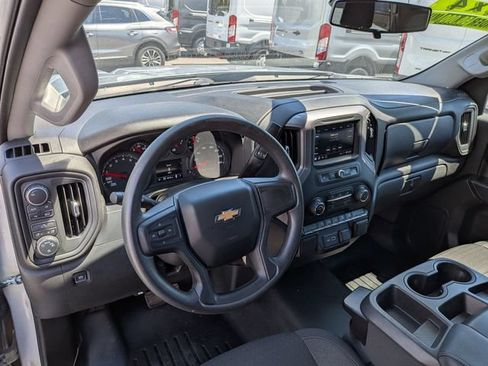 Used 2022 Chevrolet Silverado 1500 Custom w/ LPO, Dark Essentials Package AWD/4WD image 8