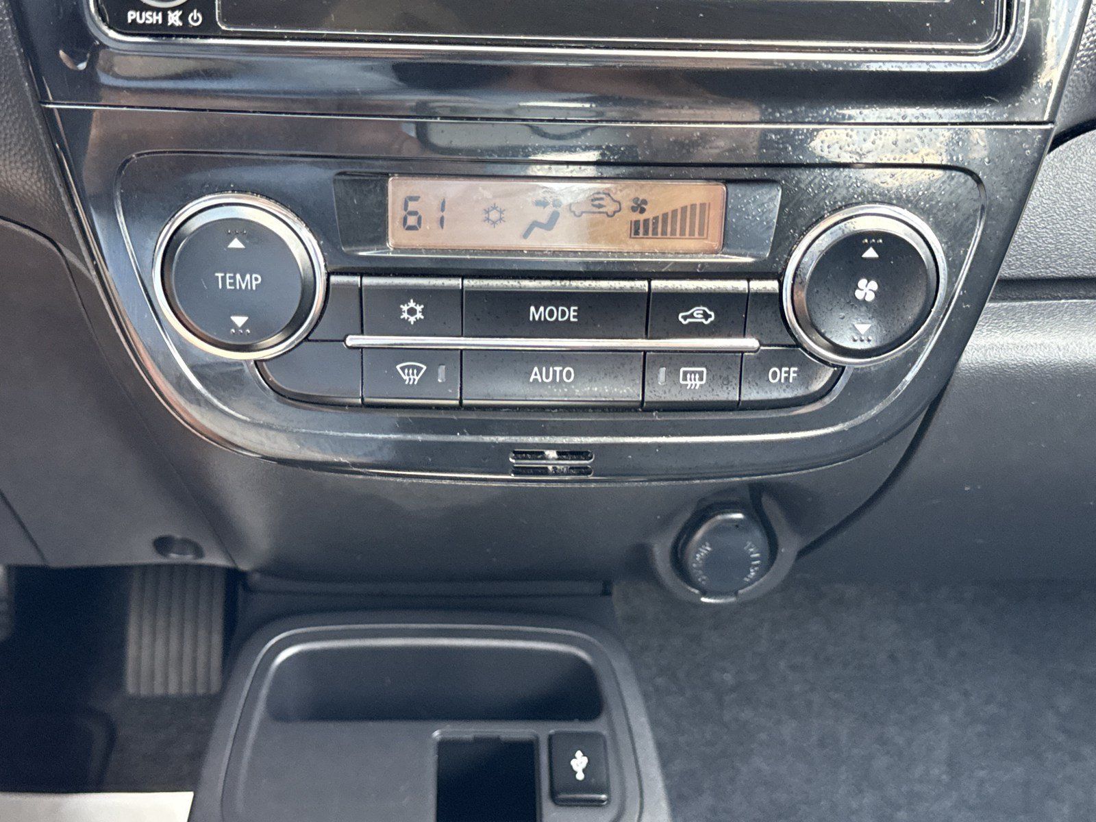 Used 2024 Mitsubishi Mirage LE FWD image 22