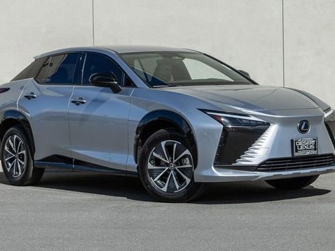 Used 2025 Lexus RZ 300e w/ Accessory Package (Z1) image 15