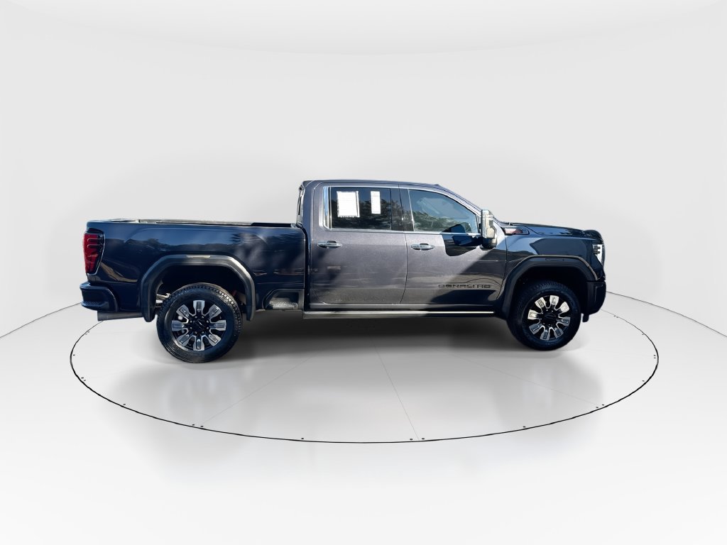 Used 2024 GMC Sierra 2500 Denali w/ Denali Reserve Package AWD/4WD image 9