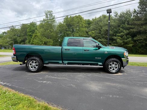 Used 2022 RAM 3500 Big Horn w/ Level A Equipment Group AWD/4WD image 4