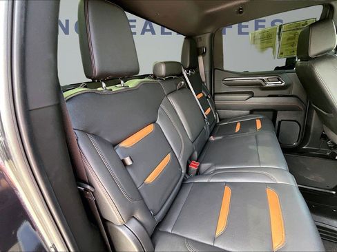 Used 2024 GMC Sierra 1500 AT4 AWD/4WD image 24