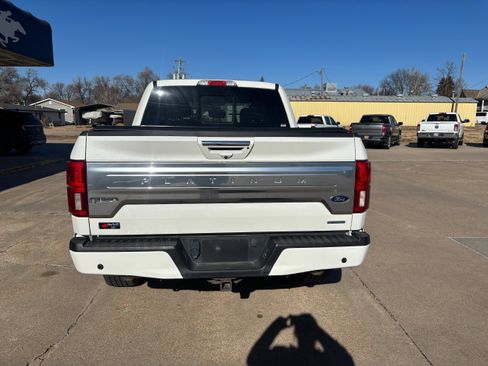 Used 2020 Ford F150 Platinum w/ Equipment Group 701A Luxury image 5