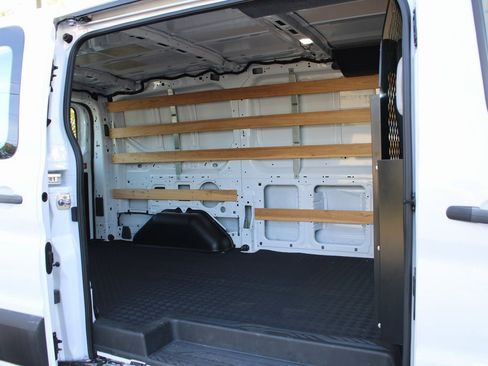 Used 2024 Ford Transit 250 Low Roof w/ Exterior Upgrade Package image 24