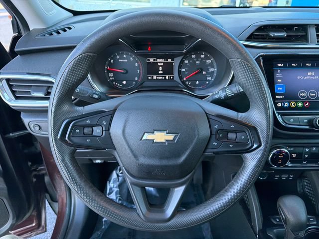 Used 2023 Chevrolet TrailBlazer LT w/ Convenience Package AWD/4WD image 21
