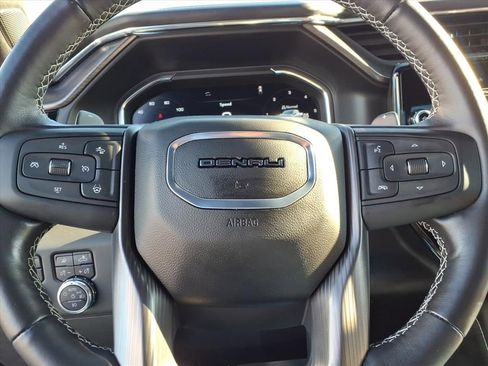 Used 2025 GMC Sierra 1500 Denali Ultimate image 25