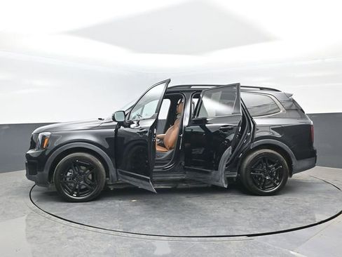 Used 2025 Kia Telluride EX X-Line AWD/4WD image 33