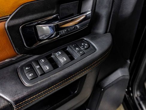 Used 2016 RAM 2500 Longhorn image 34