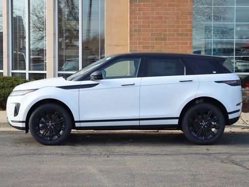 Used 2025 Land Rover Range Rover Evoque S image 2