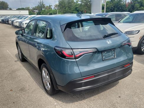 Used 2024 Honda HR-V LX image 3