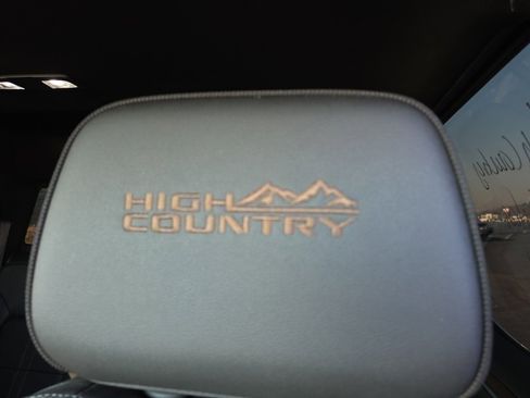 Used 2022 Chevrolet Silverado 1500 High Country image 26