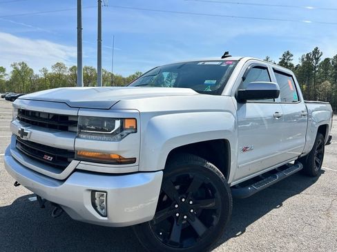 Used 2016 Chevrolet Silverado 1500 LT w/ Rally 2 Edition image 1