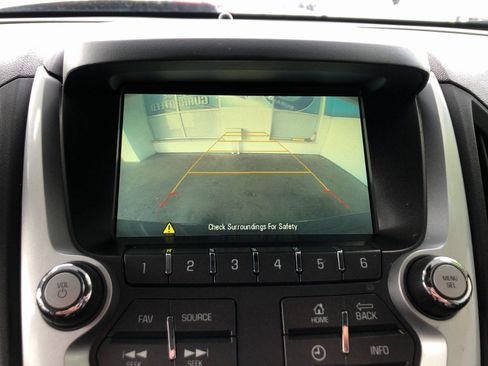 Used 2017 Chevrolet Equinox LT w/ Convenience Package image 31