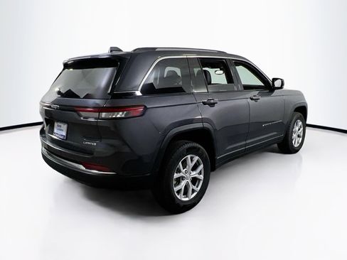 Used 2022 Jeep Grand Cherokee Limited AWD/4WD image 5