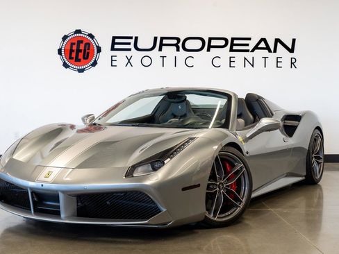 Used 2017 Ferrari 488 Spider image 26