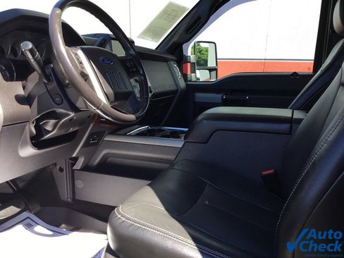 Used 2016 Ford F250 Lariat w/ Chrome Package AWD/4WD image 28