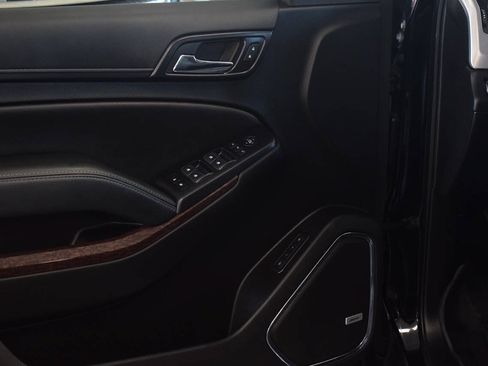 Used 2018 GMC Yukon XL SLT AWD/4WD image 26