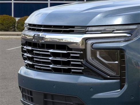 New 2026 Chevrolet Suburban Premier w/ Sun And Tow Package image 13