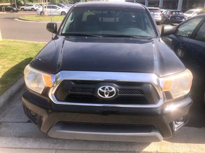 Used 2012 Toyota Tacoma 2WD Access Cab w/ SR5 Pkg
