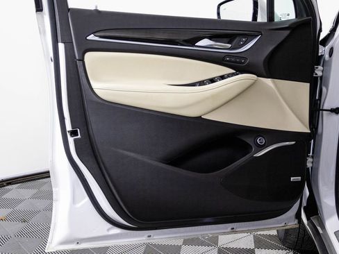 Used 2022 Buick Enclave Premium w/ Experience Buick Package image 28