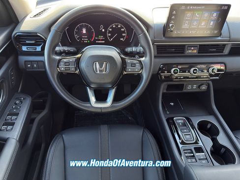 Certified 2025 Honda Pilot EX-L image 15