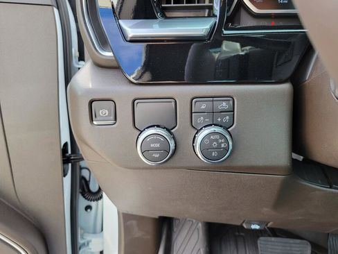 New 2026 GMC Sierra 1500 SLT w/ SLT Premium Plus Package image 20