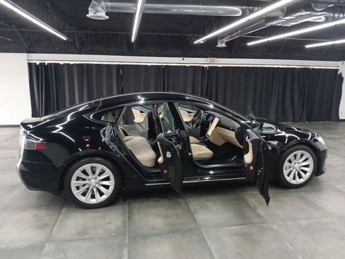 Used 2016 Tesla Model S 85D AWD/4WD image 29