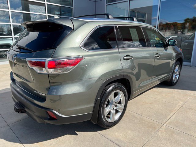 Used 2016 Toyota Highlander Limited AWD/4WD image 7