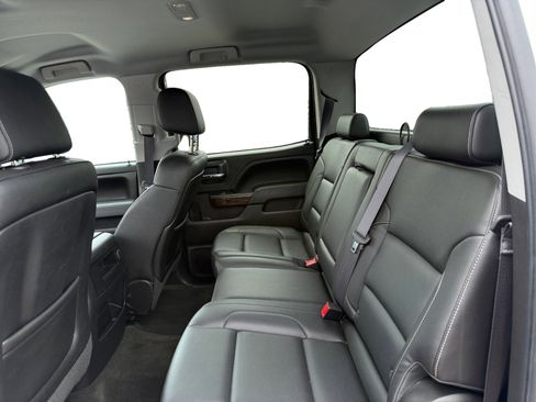 Used 2015 GMC Sierra 1500 SLT w/ SLT Crew Cab Value Package RWD image 12
