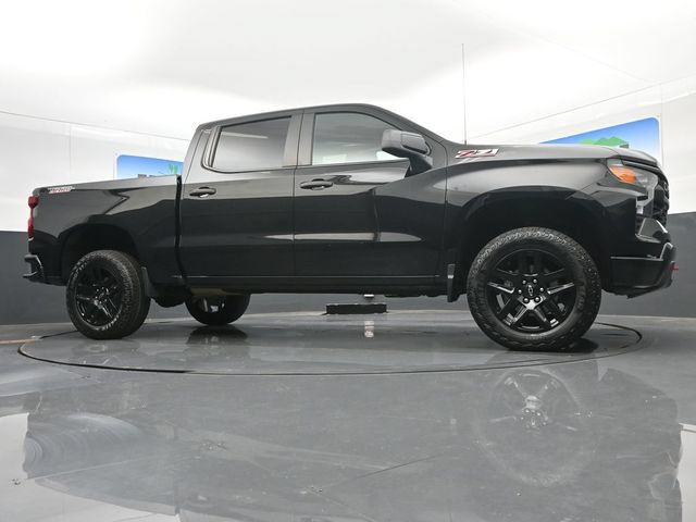 Used 2024 Chevrolet Silverado 1500 Custom Trail Boss AWD/4WD image 20