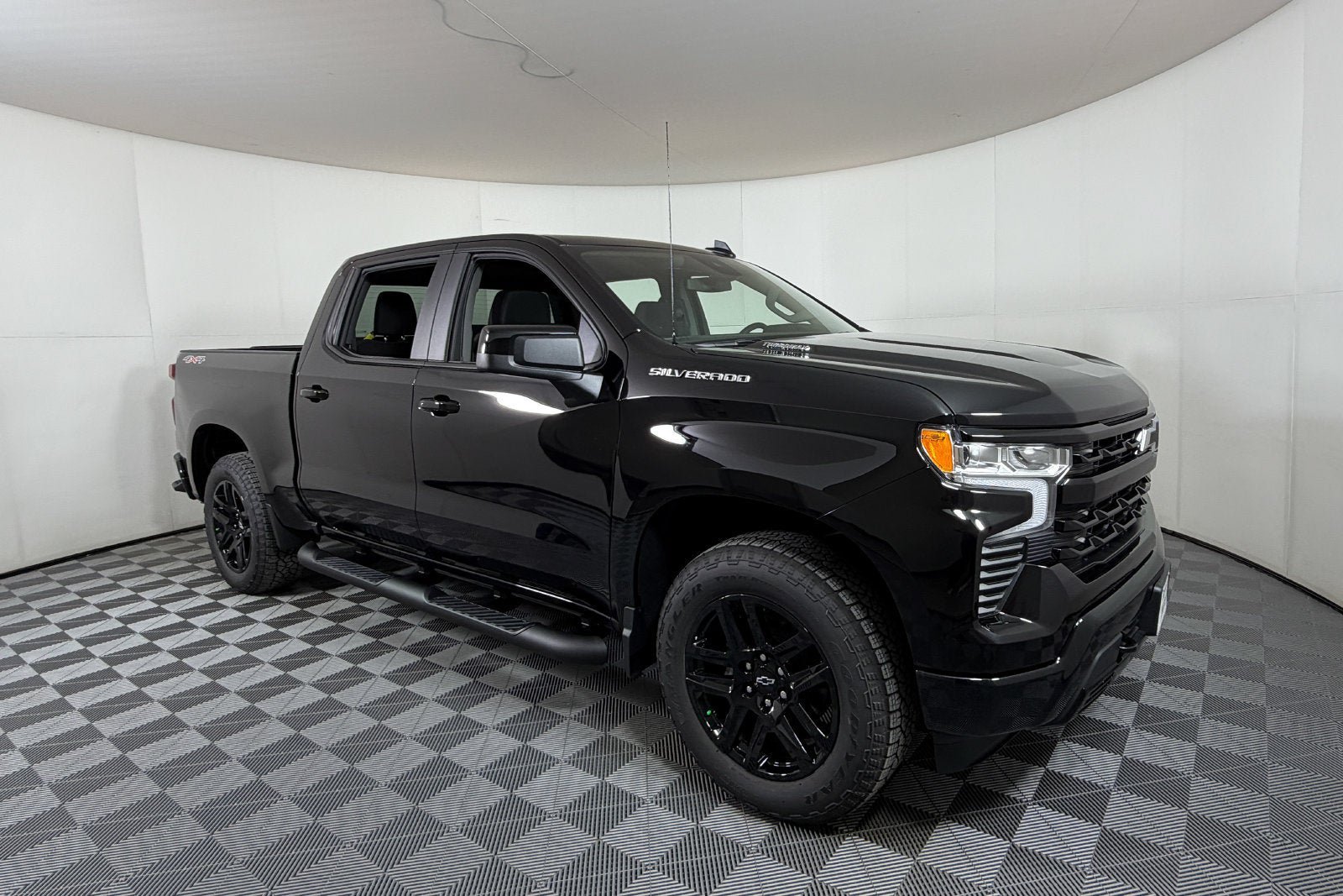 New 2026 Chevrolet Silverado 1500 RST w/ RST Select Package AWD/4WD image 1