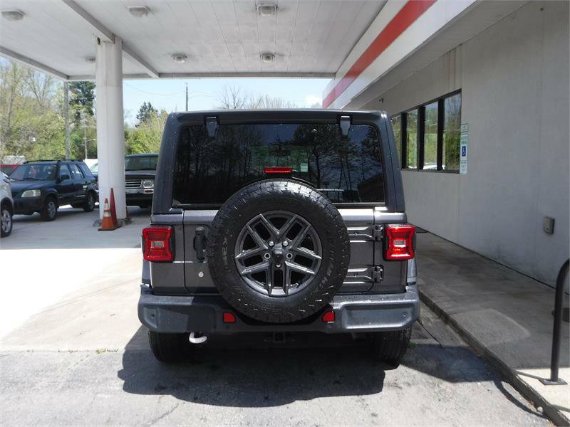 Used 2019 Jeep Wrangler Unlimited Sahara w/ Safety Group AWD/4WD image 10