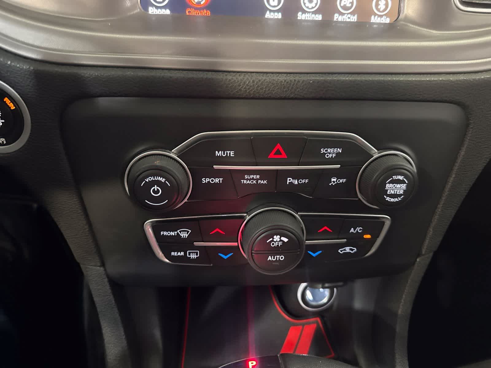 Used 2023 Dodge Charger R/T RWD image 25
