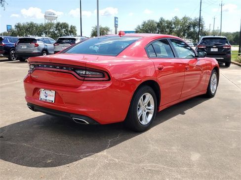 Used 2023 Dodge Charger SXT image 3
