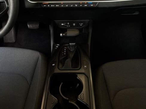 Used 2025 Kia K4 FWD image 14