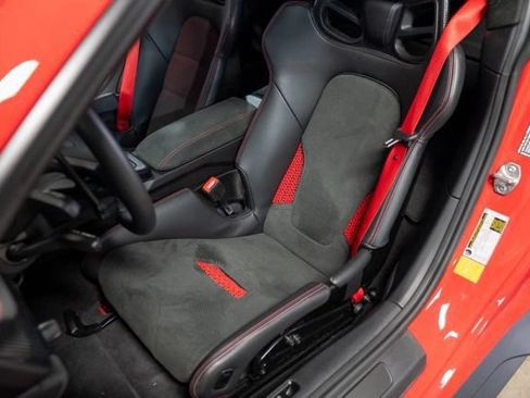 Used 2025 Porsche 911 GT3 RS RWD image 25